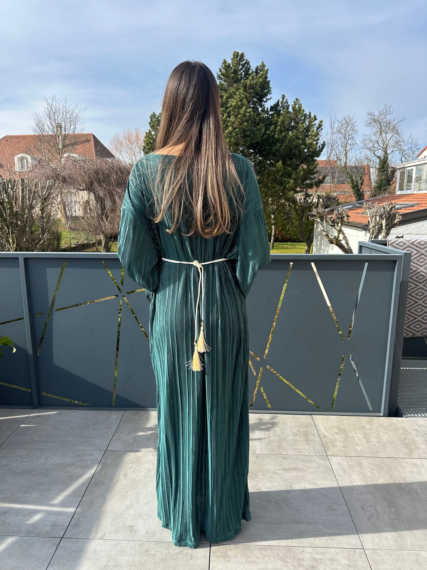 Abaya verte brillante