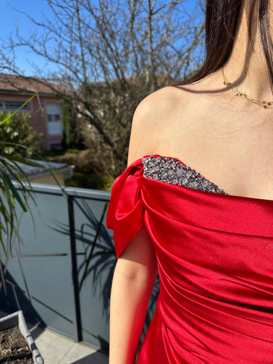 Robe longue satin rouge