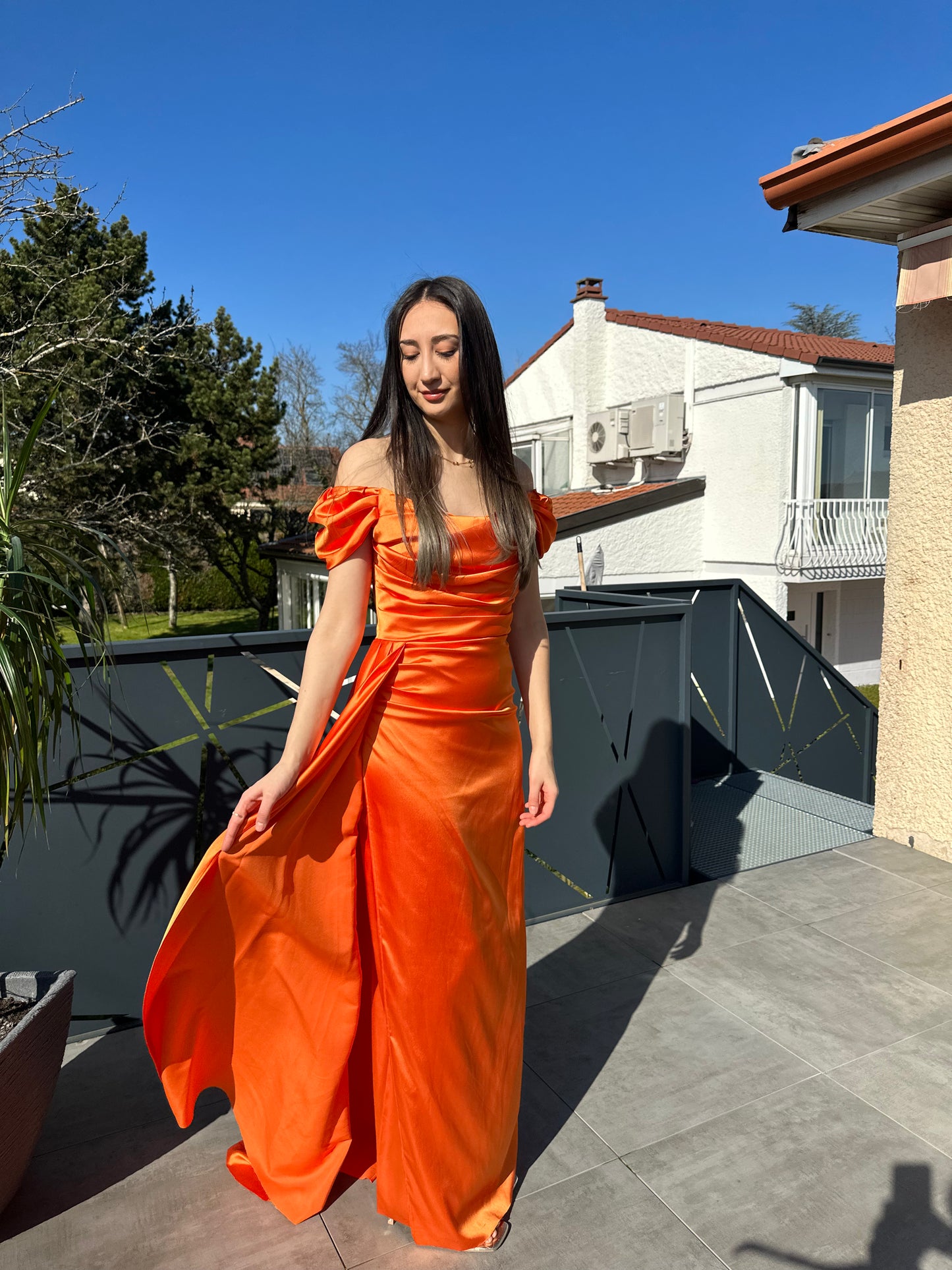 Robe longue satin orange